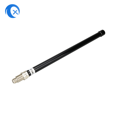 Antenna Lora a prueba de agua 868MHz-915MHz Alta ganancia Iot Omni Fibra de vidrio Antenna con N conector femenino