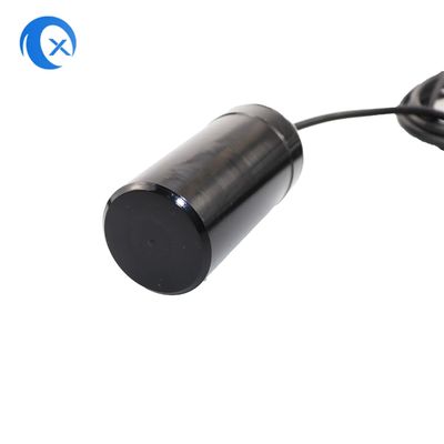 Antena exterior 4G LTE de alta ganancia con montaje en pared omnidireccional de 5dBi y conector SMA macho