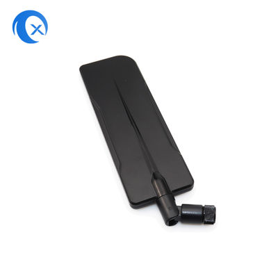 antena de varias bandas de 5dBi 2G 3G 4G 5G WiFi con el conector macho de SMA