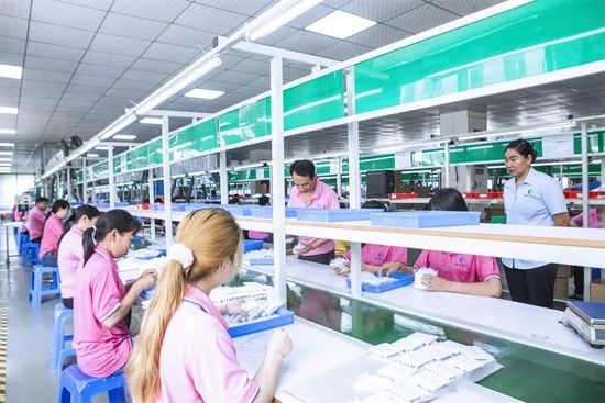 Antena externa de banda completa 5G 4G LTE con 7 dBi de ganancia y temperatura de funcionamiento de -20ºC a +60ºC, antena de varilla de goma de alta ganancia